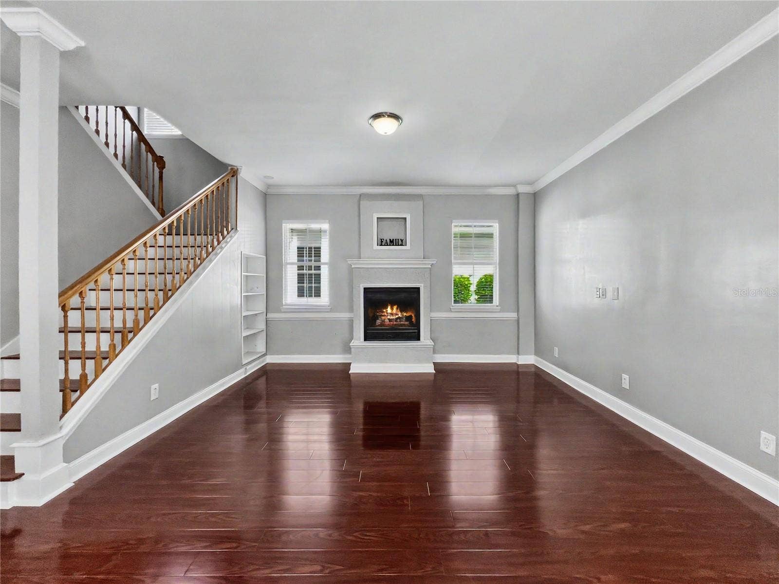 205 N VILLAGE STREET, Celebration, FL 34747 205 N VILLAGE STREET, Celebration, FL 34747