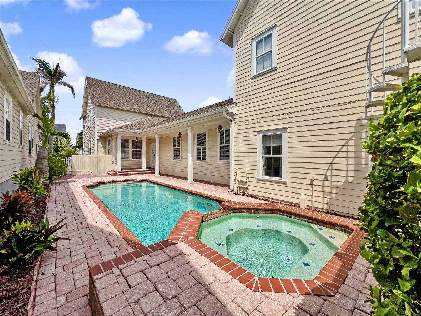 205 N VILLAGE STREET, Celebration, FL 34747 205 N VILLAGE STREET, Celebration, FL 34747