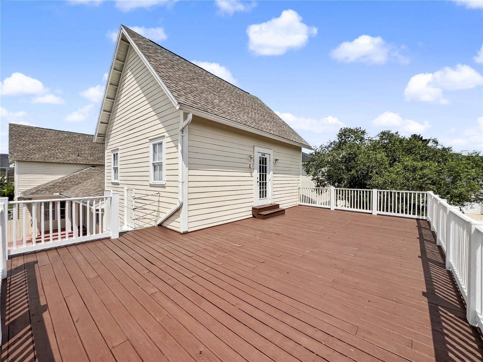 205 N VILLAGE STREET, Celebration, FL 34747 205 N VILLAGE STREET, Celebration, FL 34747