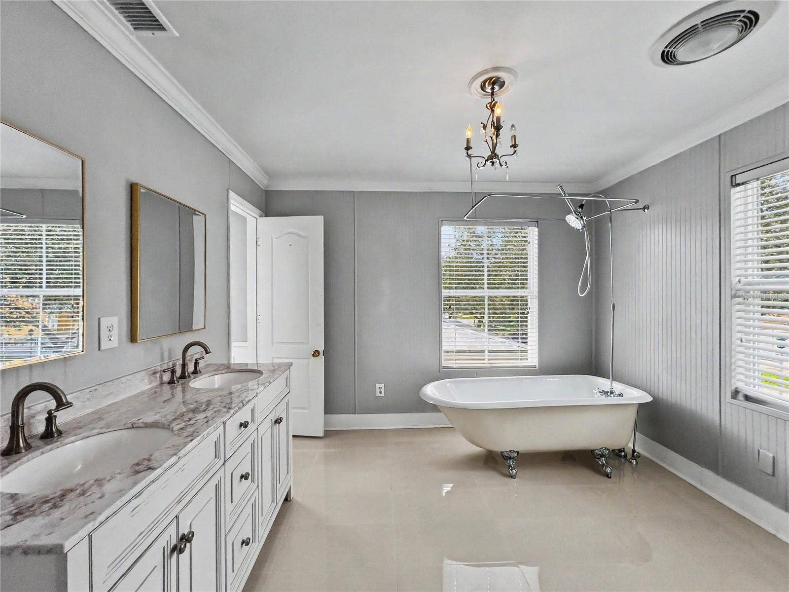 205 N VILLAGE STREET, Celebration, FL 34747 205 N VILLAGE STREET, Celebration, FL 34747