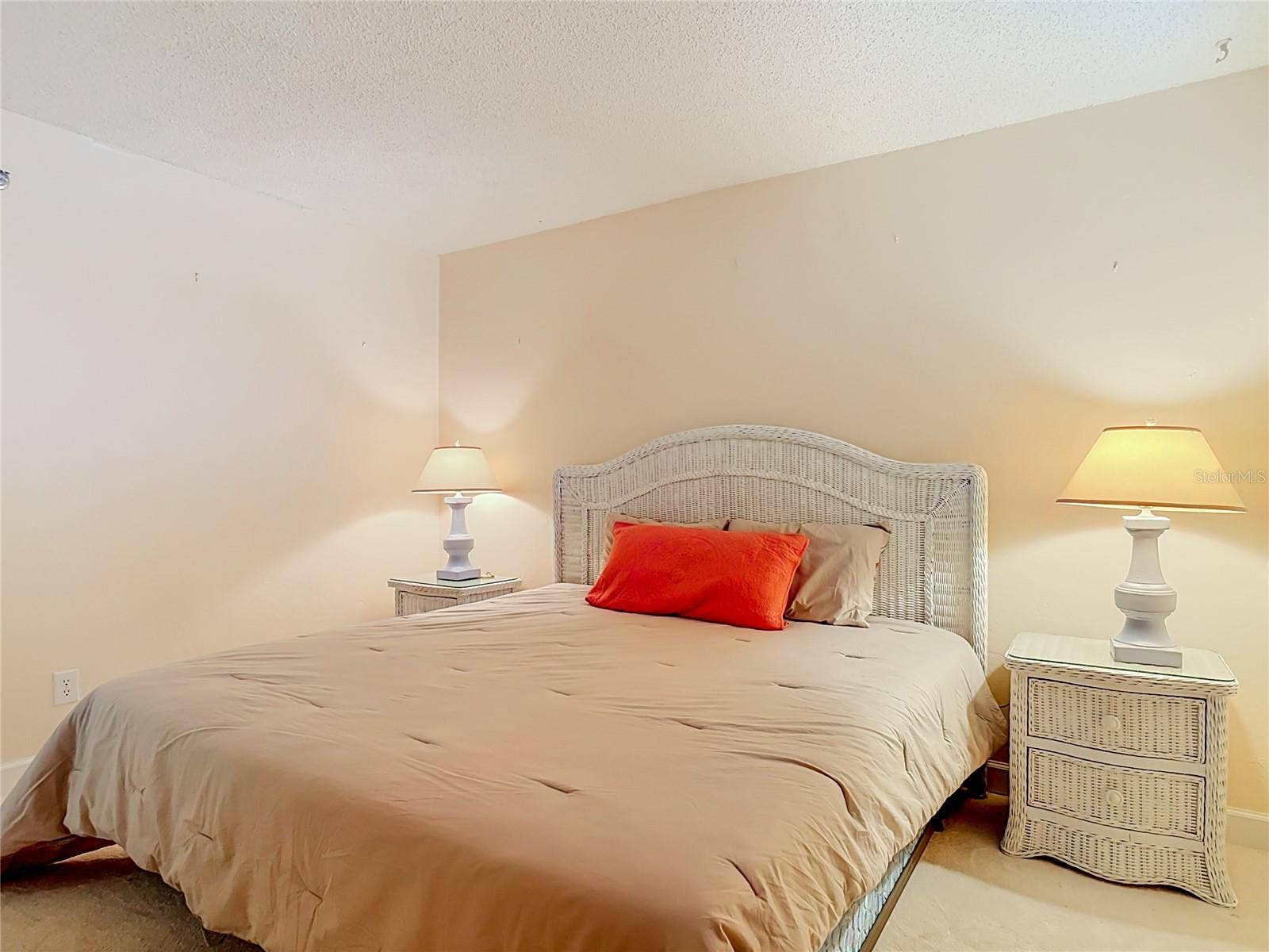 1051 OCEAN SHORE BOULEVARD, #304, Ormond Beach, FL 32176