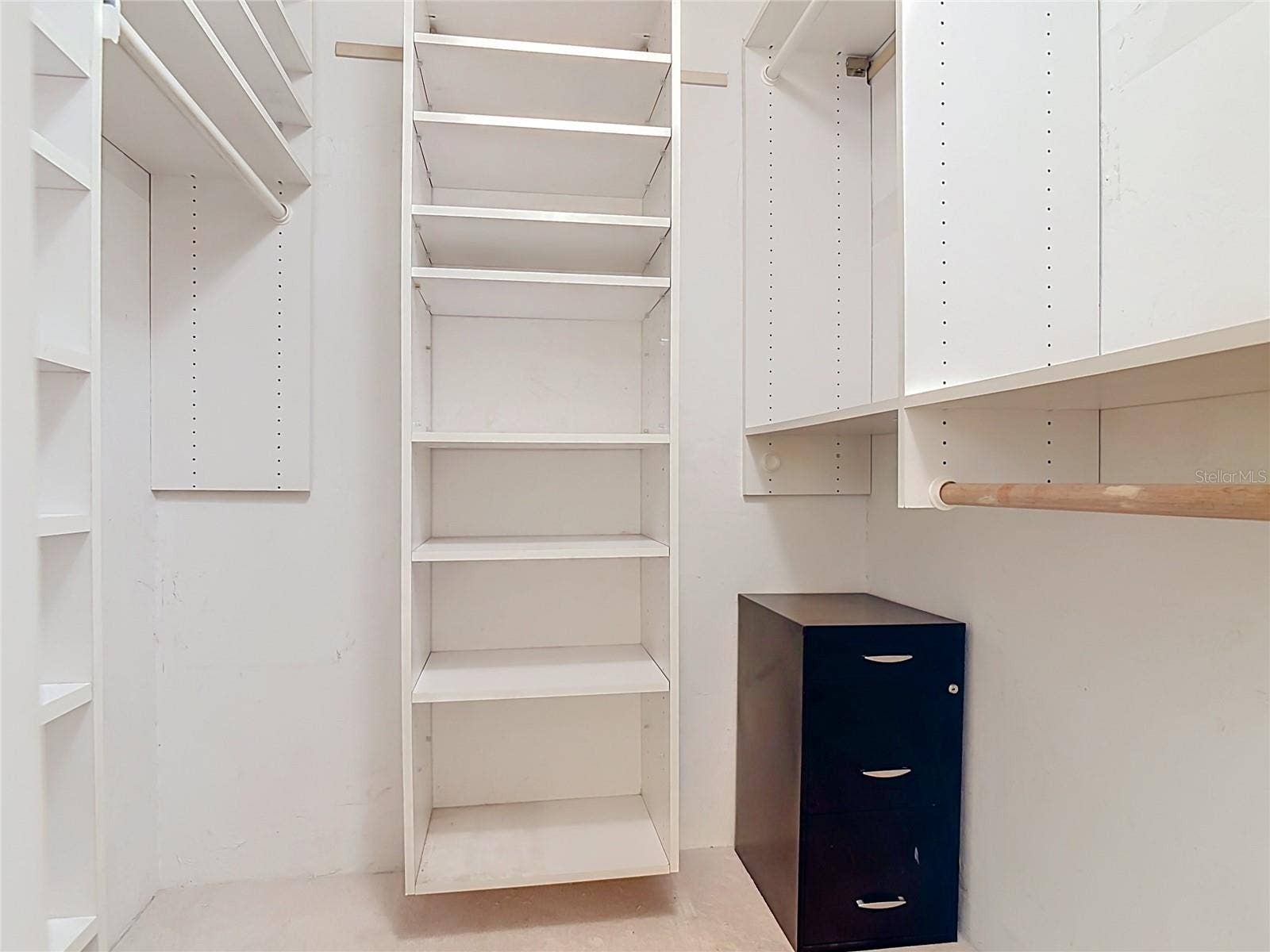 Bedroom 2 Walk-in Closet