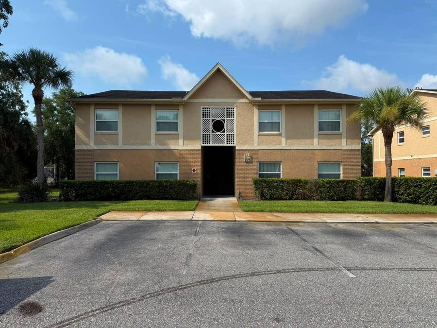 Property photo for 2400 BARLEY CLUB COURT, #3, Orlando, FL