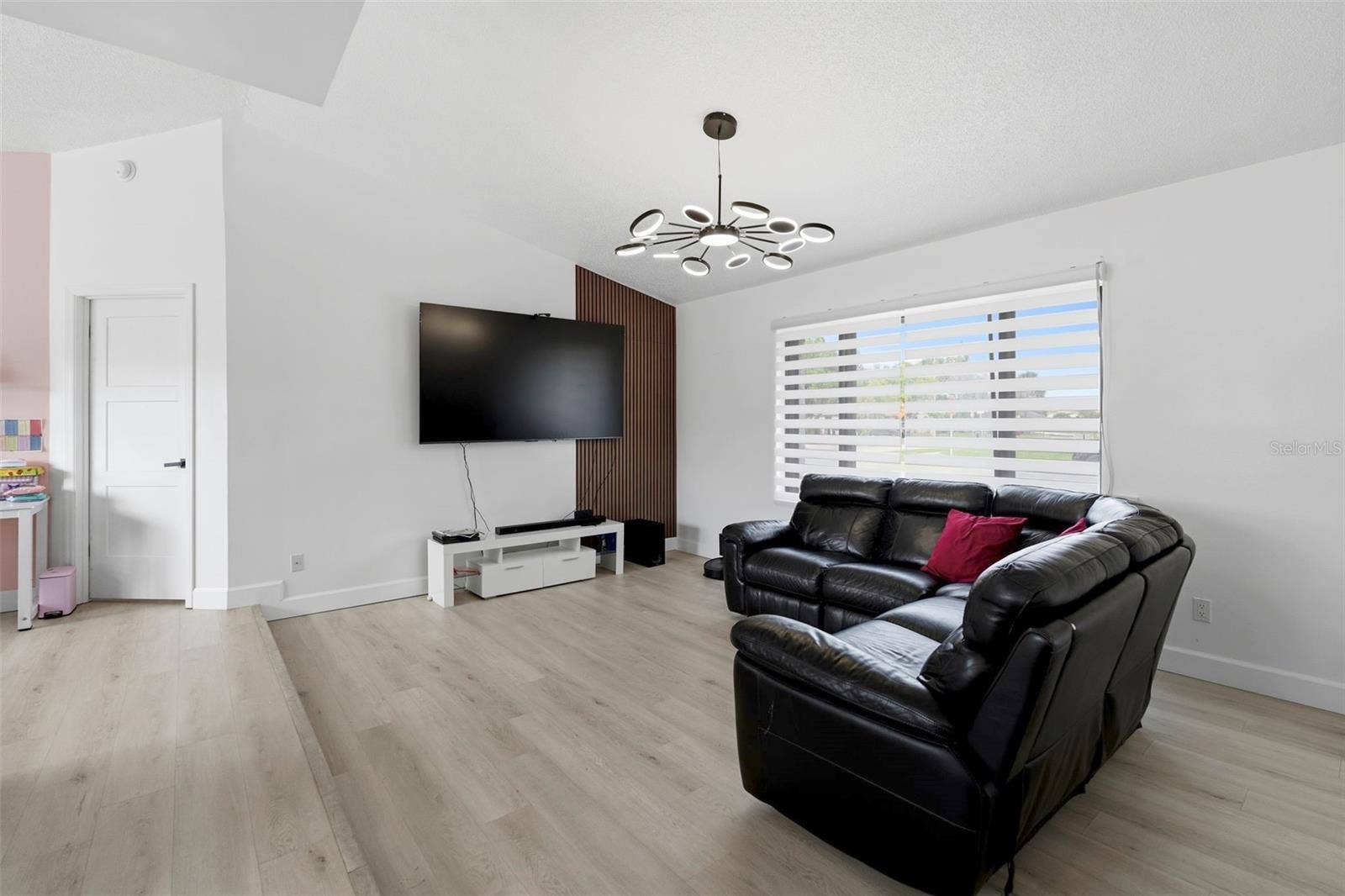 10500 RAMBLEWOOD ROAD, Orlando, FL 32837 10500 RAMBLEWOOD ROAD, Orlando, FL 32837