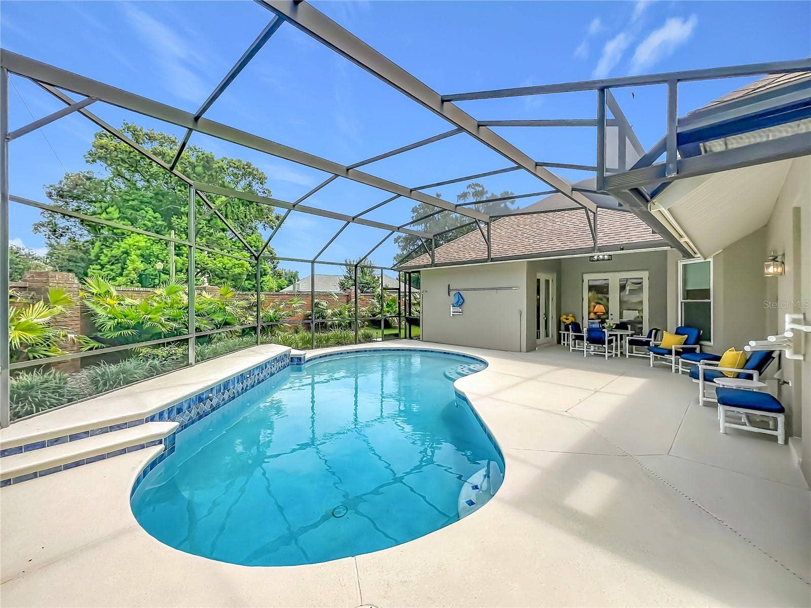 2667 COCHISE TRAIL, Winter Park, FL 32789 POOL HAS FOUNTAIN FEATURE PROVIDING RELAXING WATER NOISE