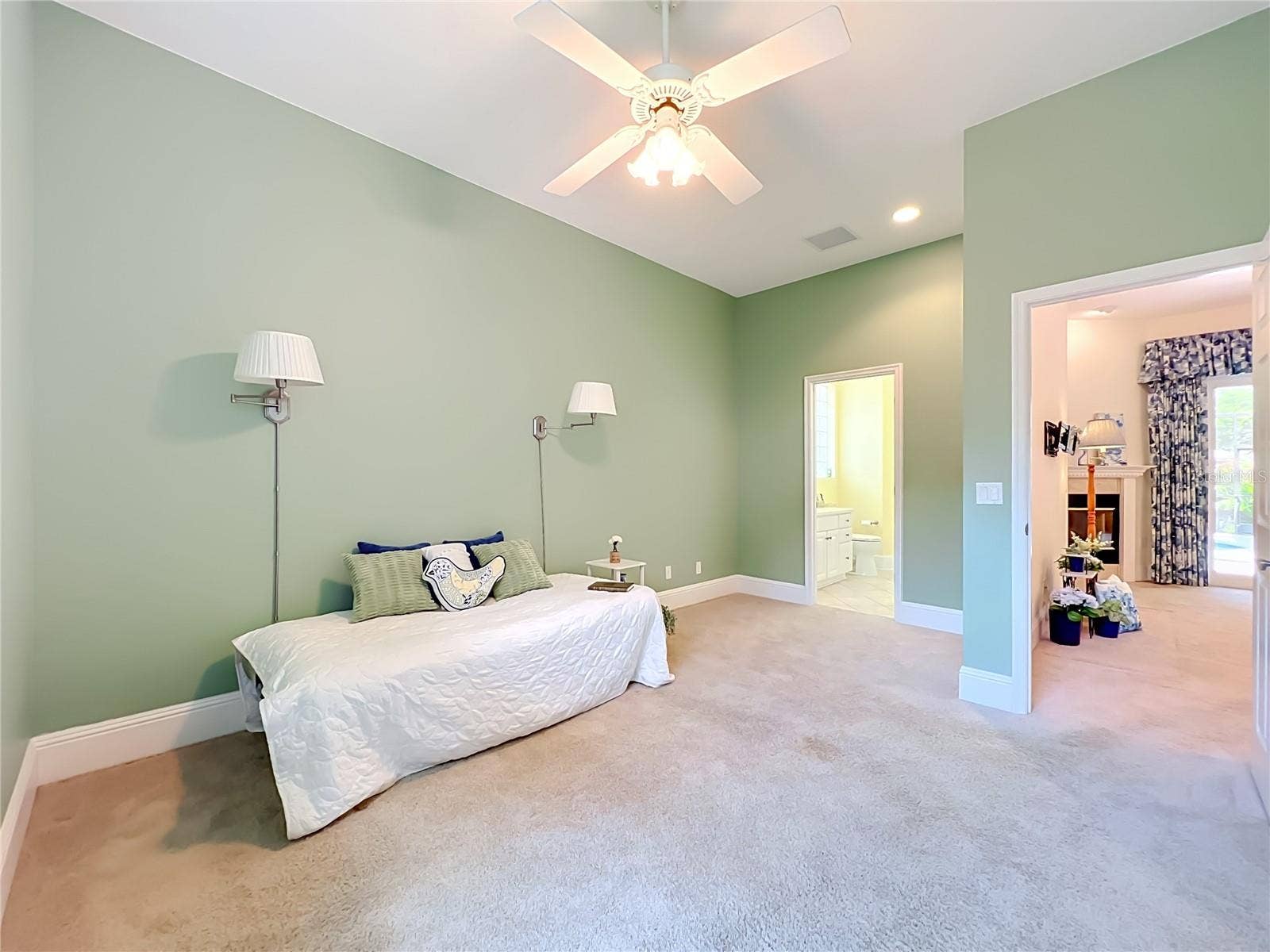 2667 COCHISE TRAIL, Winter Park, FL 32789 2667 COCHISE TRAIL, Winter Park, FL 32789