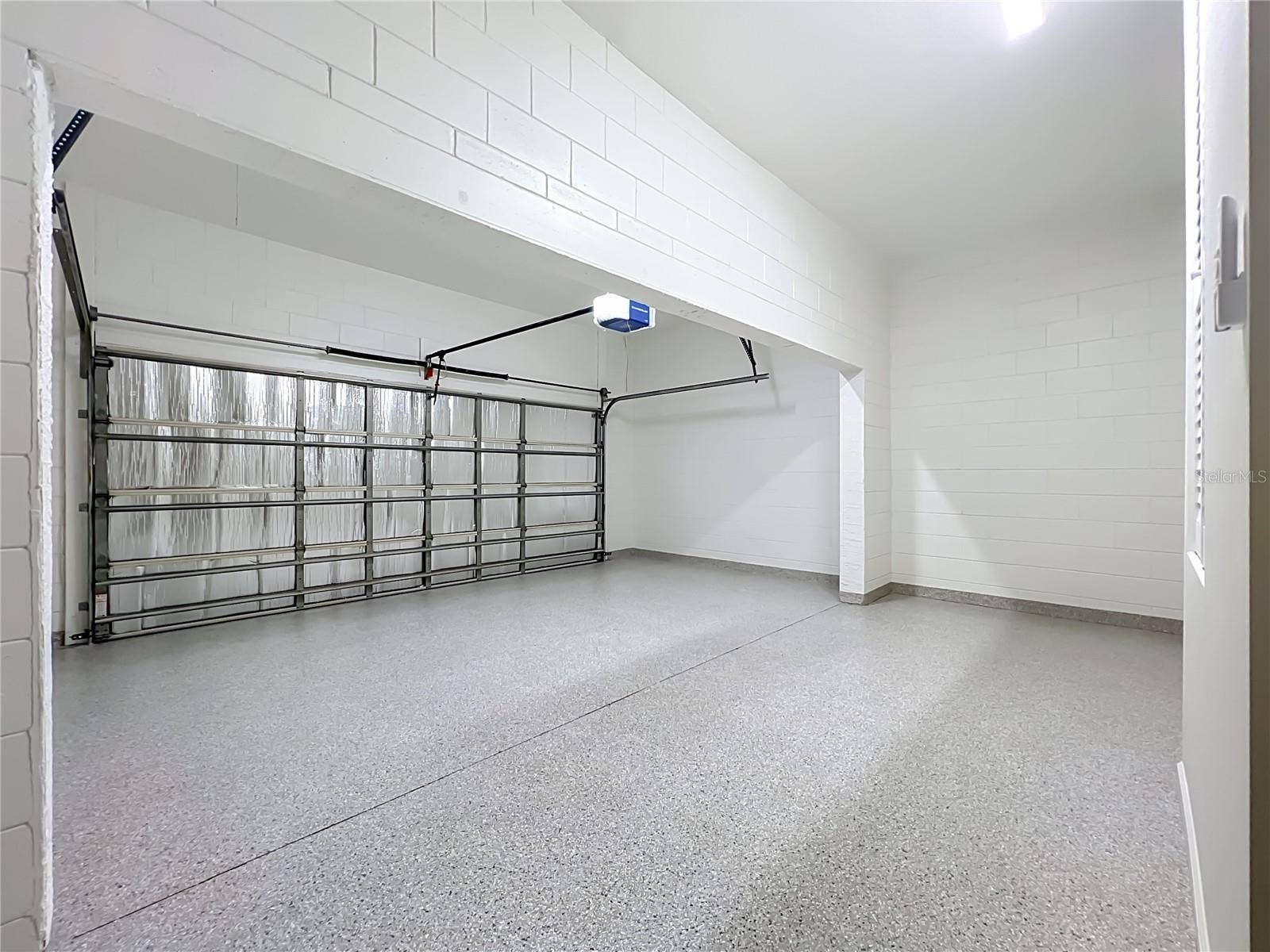 2667 COCHISE TRAIL, Winter Park, FL 32789 NEW SHARK FLOORING & WALL PAINTED