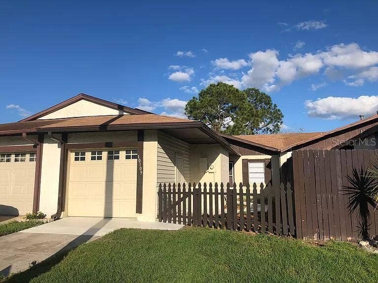 Property photo for 10109 BLAZED TREE COURT, Orlando, FL