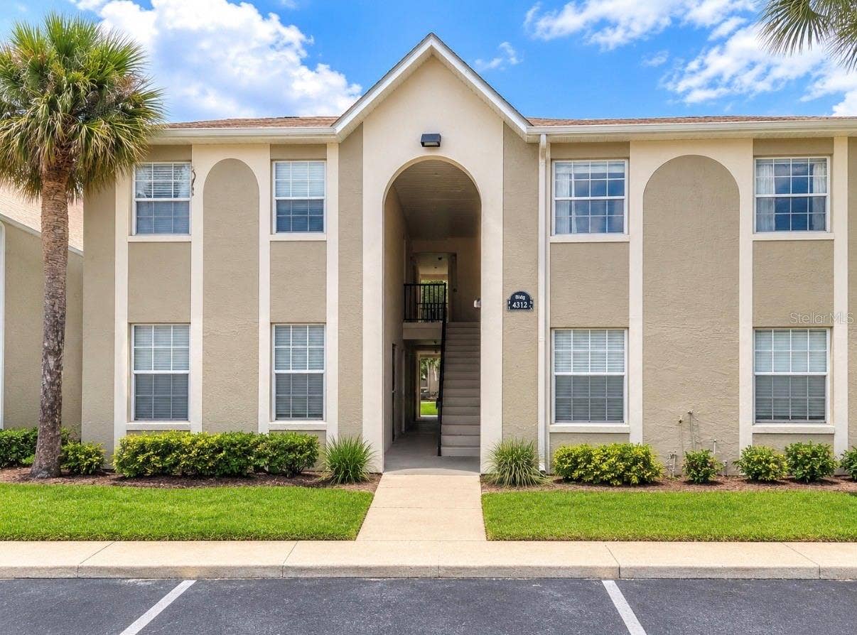 4312 HECTOR COURT, #4, Orlando, FL 32822 4312 HECTOR COURT, #4, Orlando, FL 32822