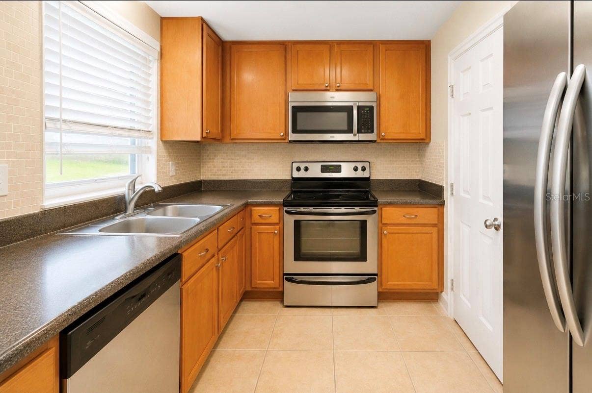 4312 HECTOR COURT, #4, Orlando, FL 32822 4312 HECTOR COURT, #4, Orlando, FL 32822