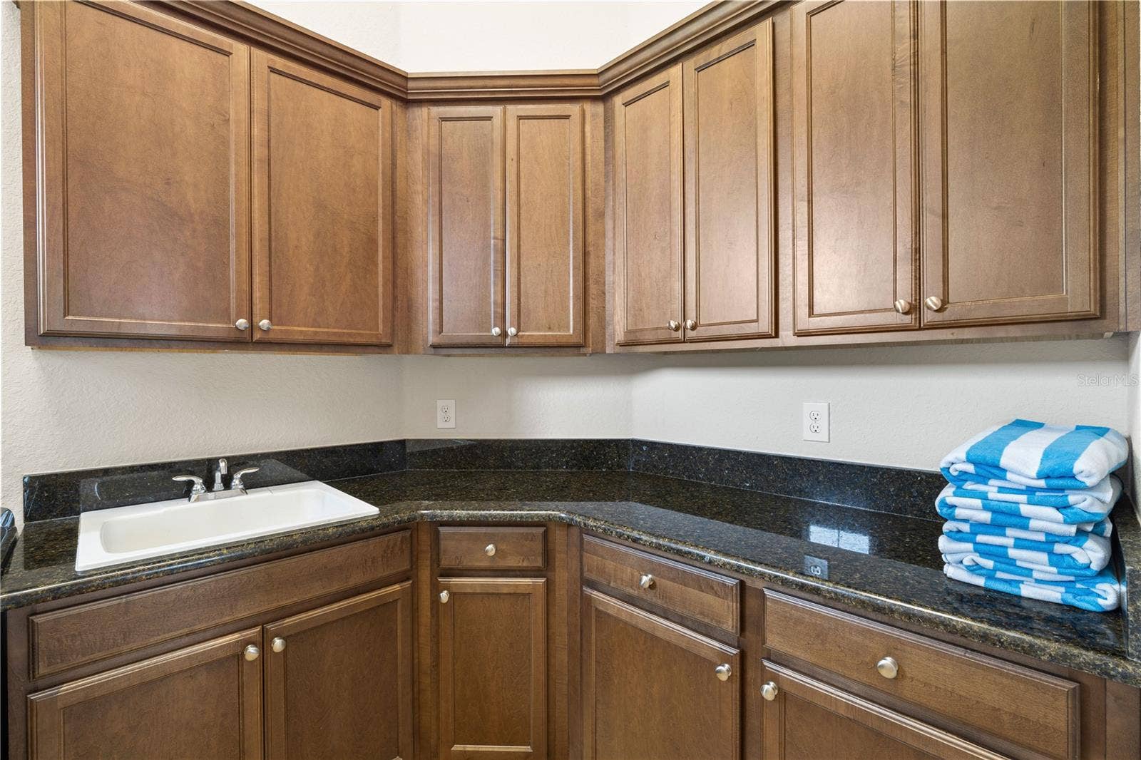 4201 ISABELLA CIRCLE, Windermere, FL 34786