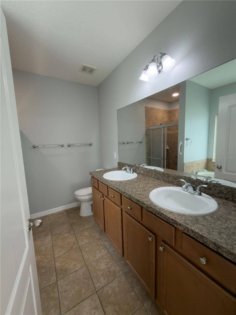 115 GLADESDOWN COURT, Deland, FL 32724
