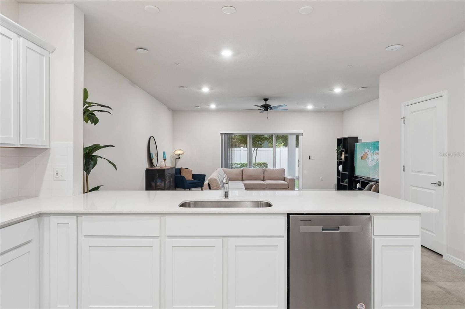 2017 CANNY COVE, Winter Park, FL 32792 Kitchen
