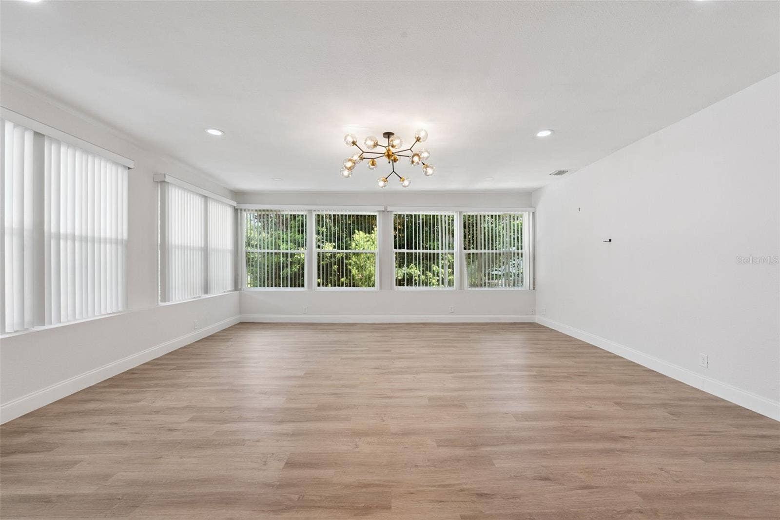 368 N BOYD STREET, Winter Garden, FL 34787 368 N BOYD STREET, Winter Garden, FL 34787