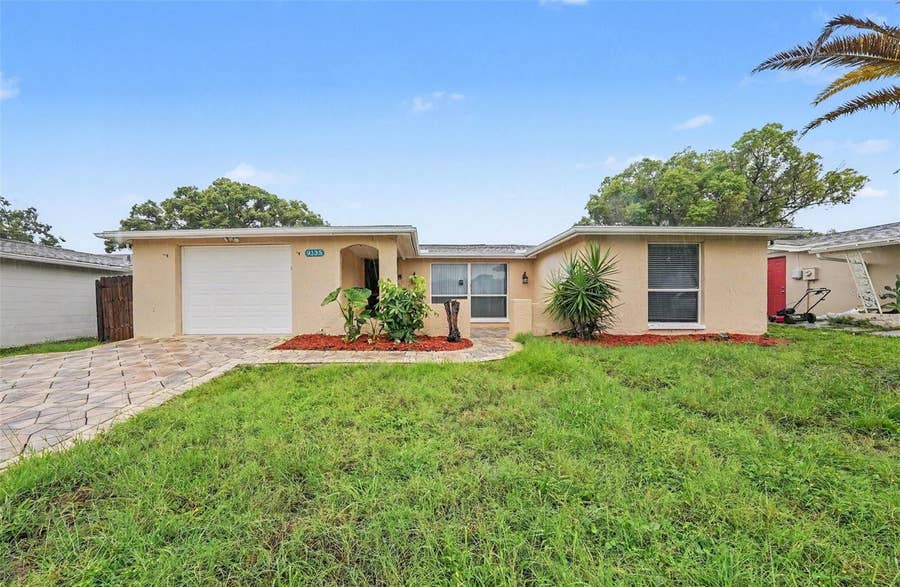Property photo for 9135 HUNT CLUB LANE, Port Richey, FL