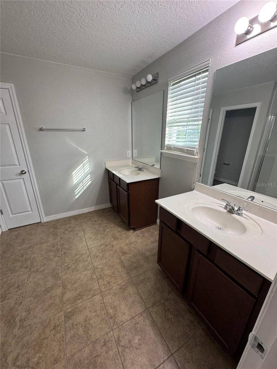 11938 SILVERLAKE PARK DRIVE, Windermere, FL 34786