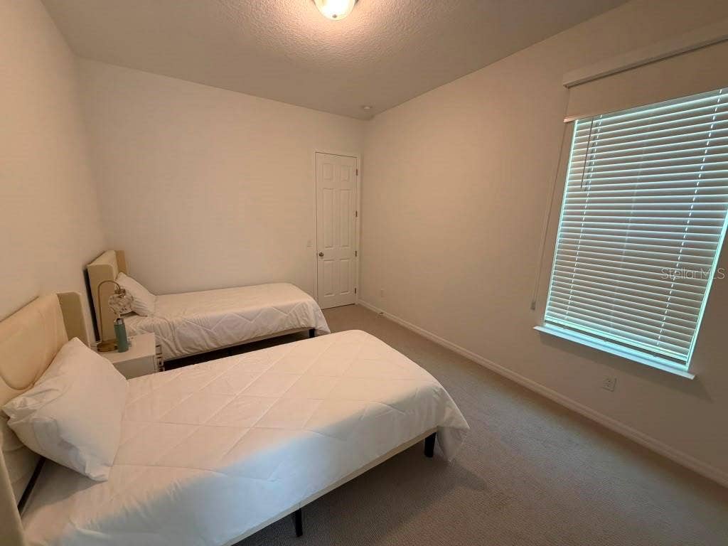 16091 SILVER BROOK WAY, Winter Garden, FL 34787 16091 SILVER BROOK WAY, Winter Garden, FL 34787