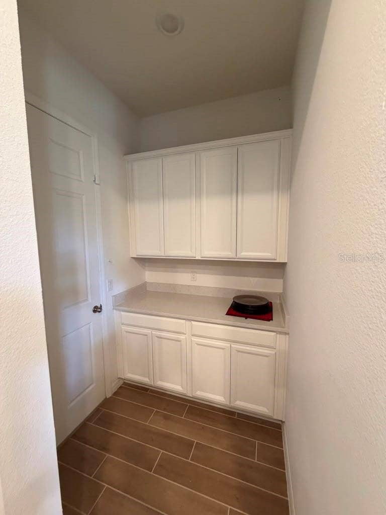 16091 SILVER BROOK WAY, Winter Garden, FL 34787 16091 SILVER BROOK WAY, Winter Garden, FL 34787