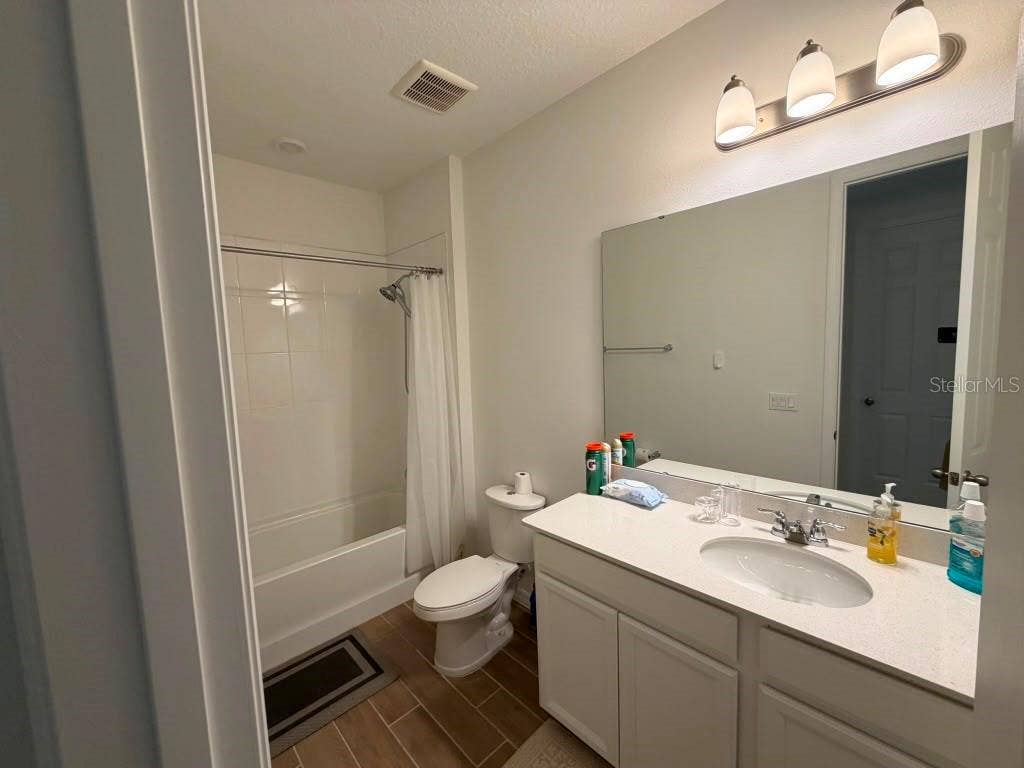 16091 SILVER BROOK WAY, Winter Garden, FL 34787 16091 SILVER BROOK WAY, Winter Garden, FL 34787