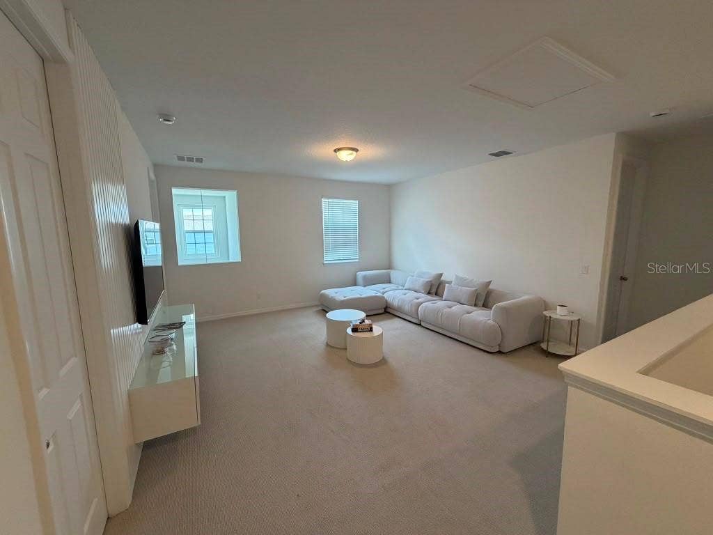 16091 SILVER BROOK WAY, Winter Garden, FL 34787 16091 SILVER BROOK WAY, Winter Garden, FL 34787