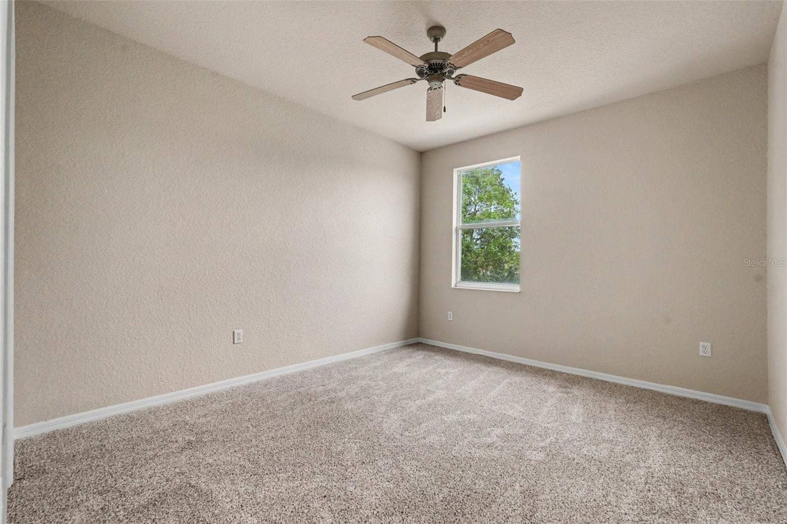 5020 GEVALIA DRIVE, Brooksville, FL 34604 5020 GEVALIA DRIVE, Brooksville, FL 34604