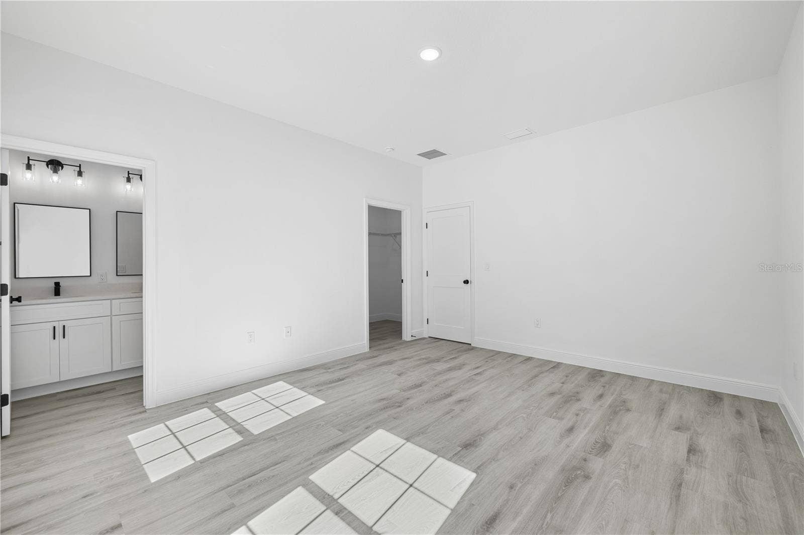 7674 N VOYAGER DRIVE, Citrus Springs, FL 34433