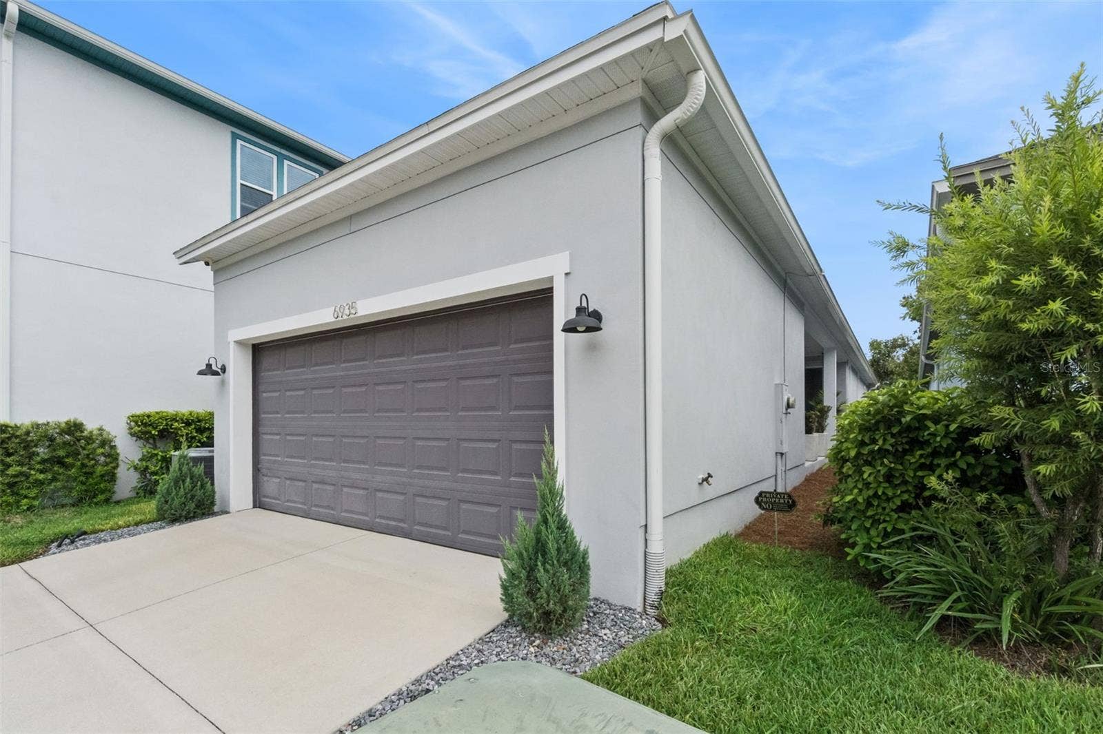 6935 HIGGS ALLEY, Orlando, FL 32827 Garage