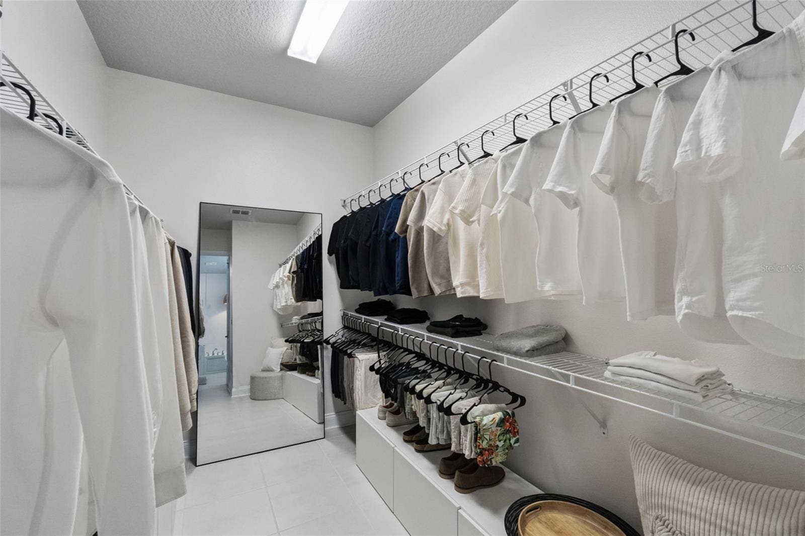 6935 HIGGS ALLEY, Orlando, FL 32827 Primary Walk-in Closet