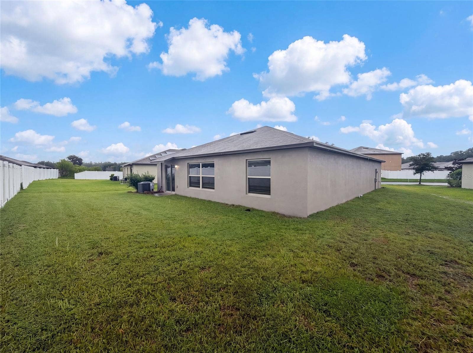 39693 HARVEST CREEK LANE, Zephyrhills, FL 33540
