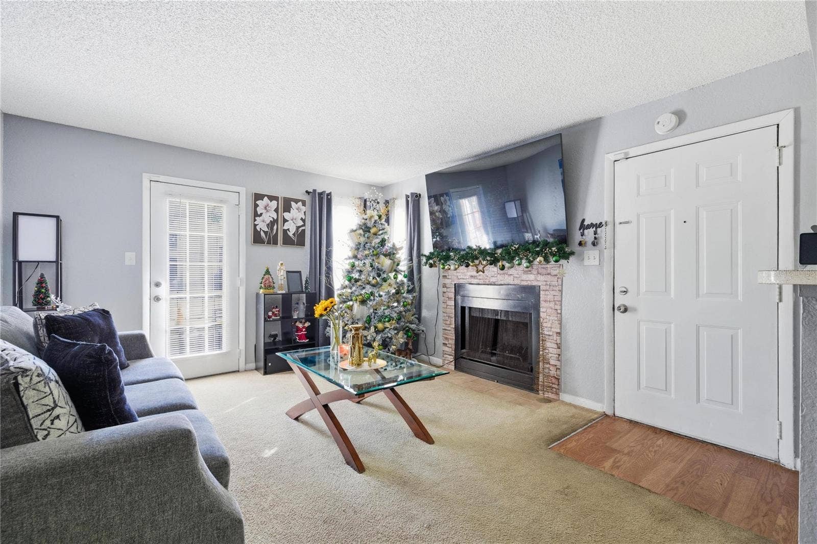 4401 THORNBRIAR LANE, #R106, Orlando, FL 32822 4401 THORNBRIAR LANE, #R106, Orlando, FL 32822
