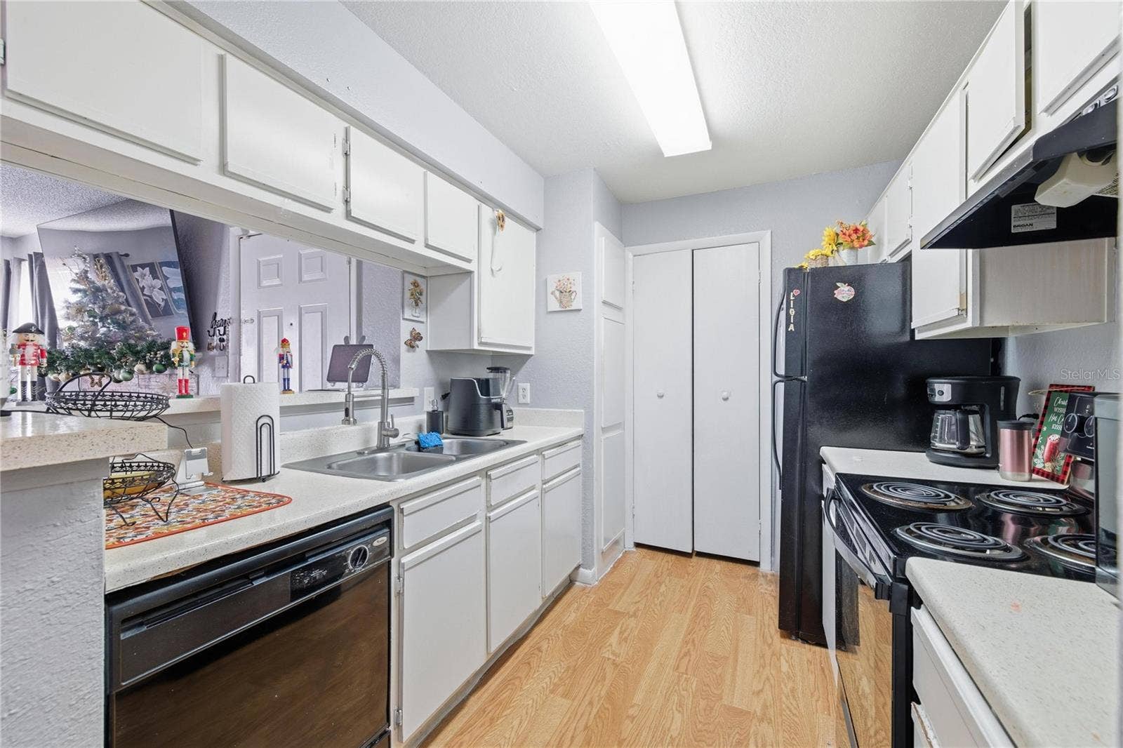 4401 THORNBRIAR LANE, #R106, Orlando, FL 32822 4401 THORNBRIAR LANE, #R106, Orlando, FL 32822