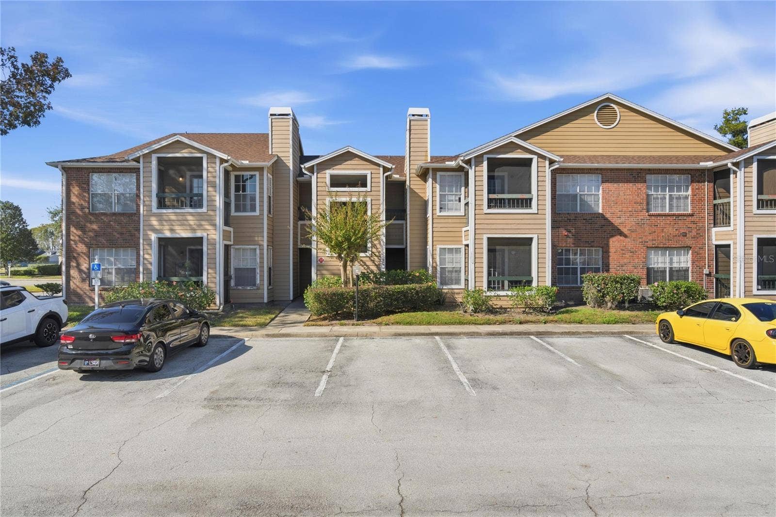 4401 THORNBRIAR LANE, #R106, Orlando, FL 32822 4401 THORNBRIAR LANE, #R106, Orlando, FL 32822