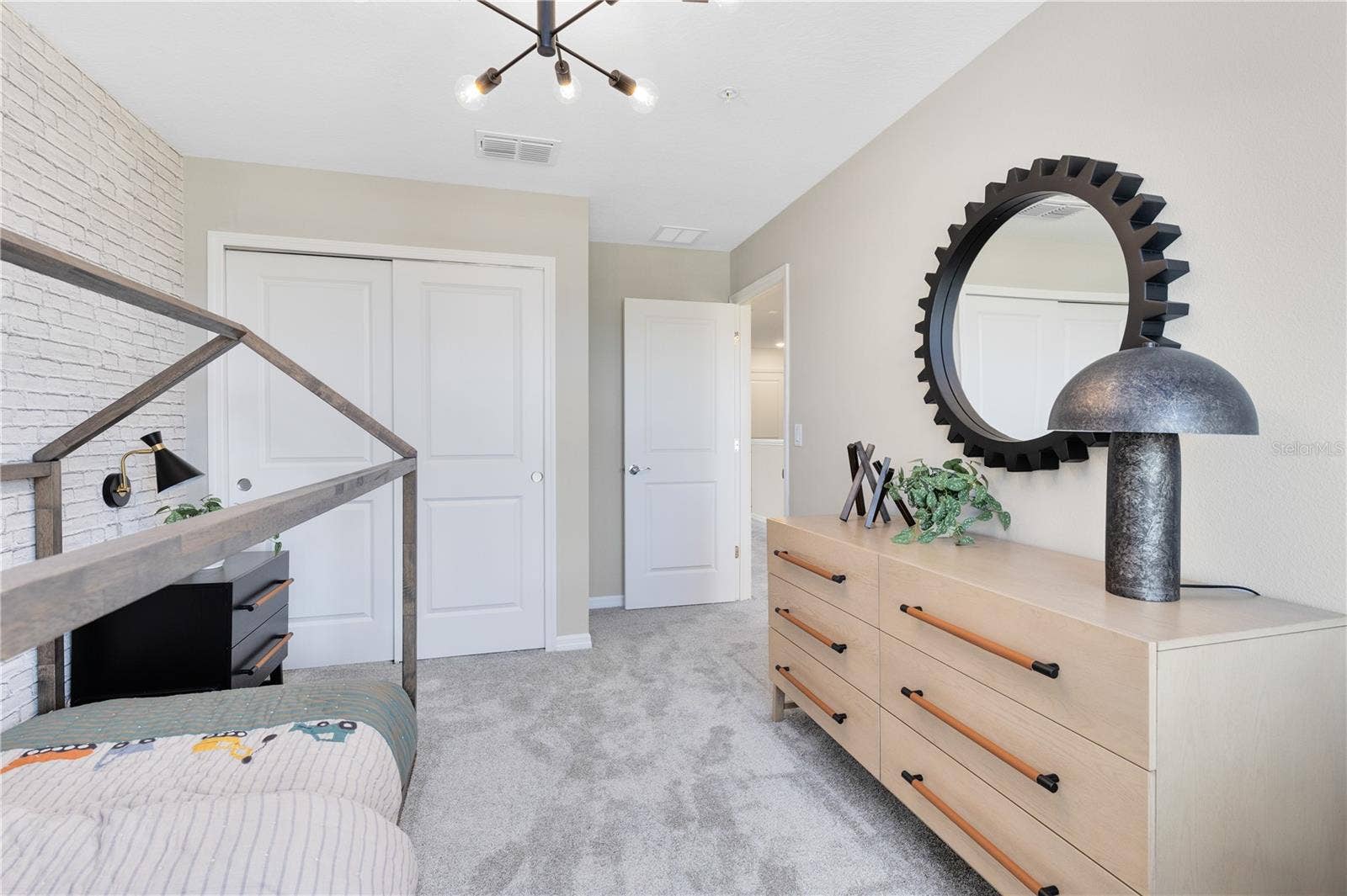 4580 ORCHARD VIEW ALLEY, Clermont, FL 34714 Model Home Design Only. Pictures and furnishings are for illustrative purposes only. Elevations, colors and options may vary. Furniture is for model home staging only.