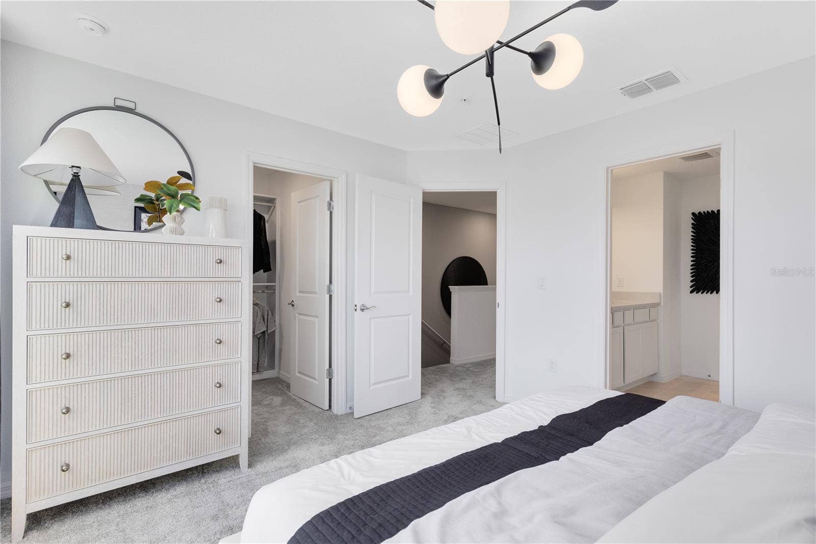 4580 ORCHARD VIEW ALLEY, Clermont, FL 34714 Model Home Design Only. Pictures and furnishings are for illustrative purposes only. Elevations, colors and options may vary. Furniture is for model home staging only.