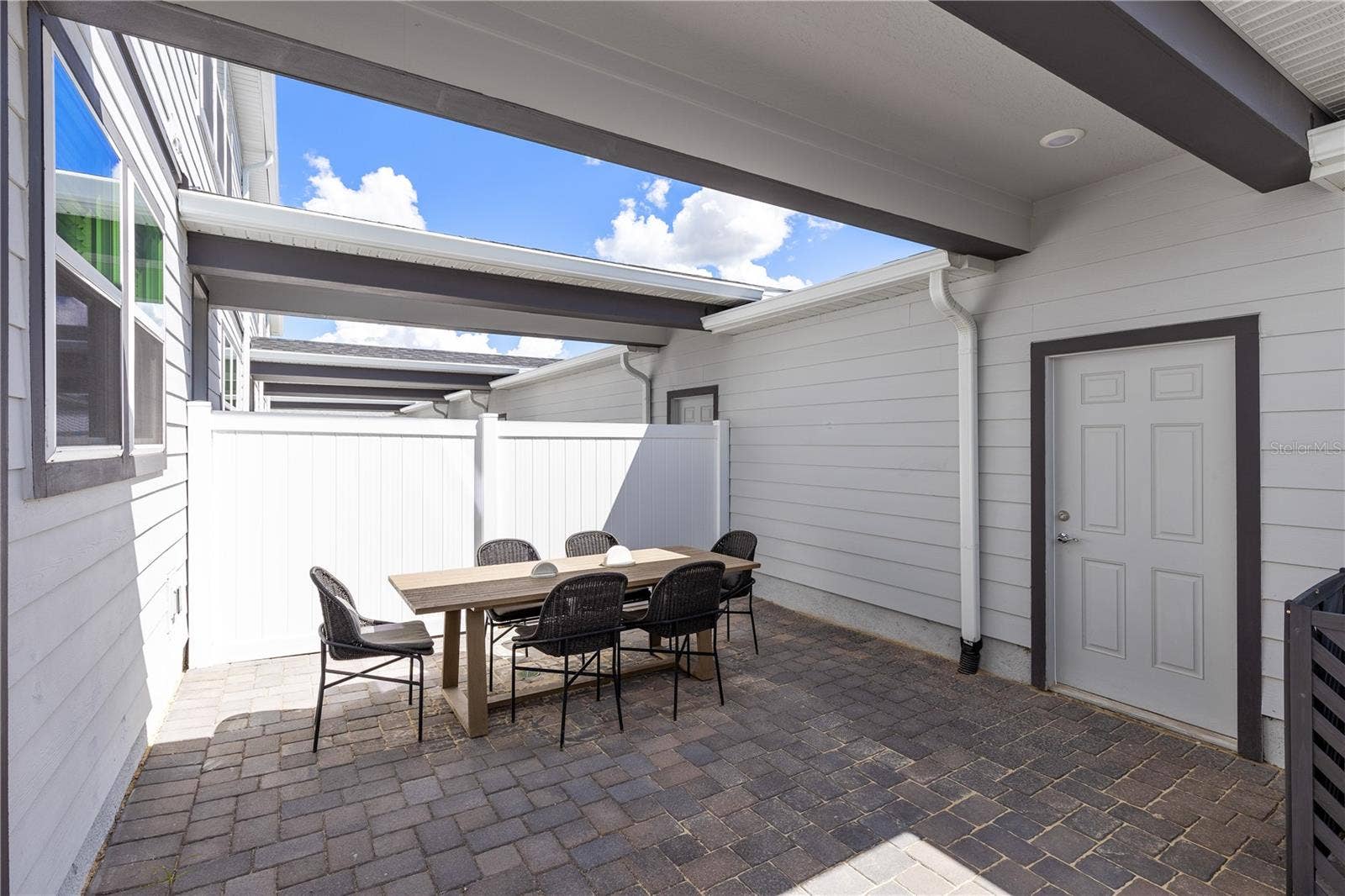 4580 ORCHARD VIEW ALLEY, Clermont, FL 34714 Model Home Design Only. Pictures and furnishings are for illustrative purposes only. Elevations, colors and options may vary. Furniture is for model home staging only.