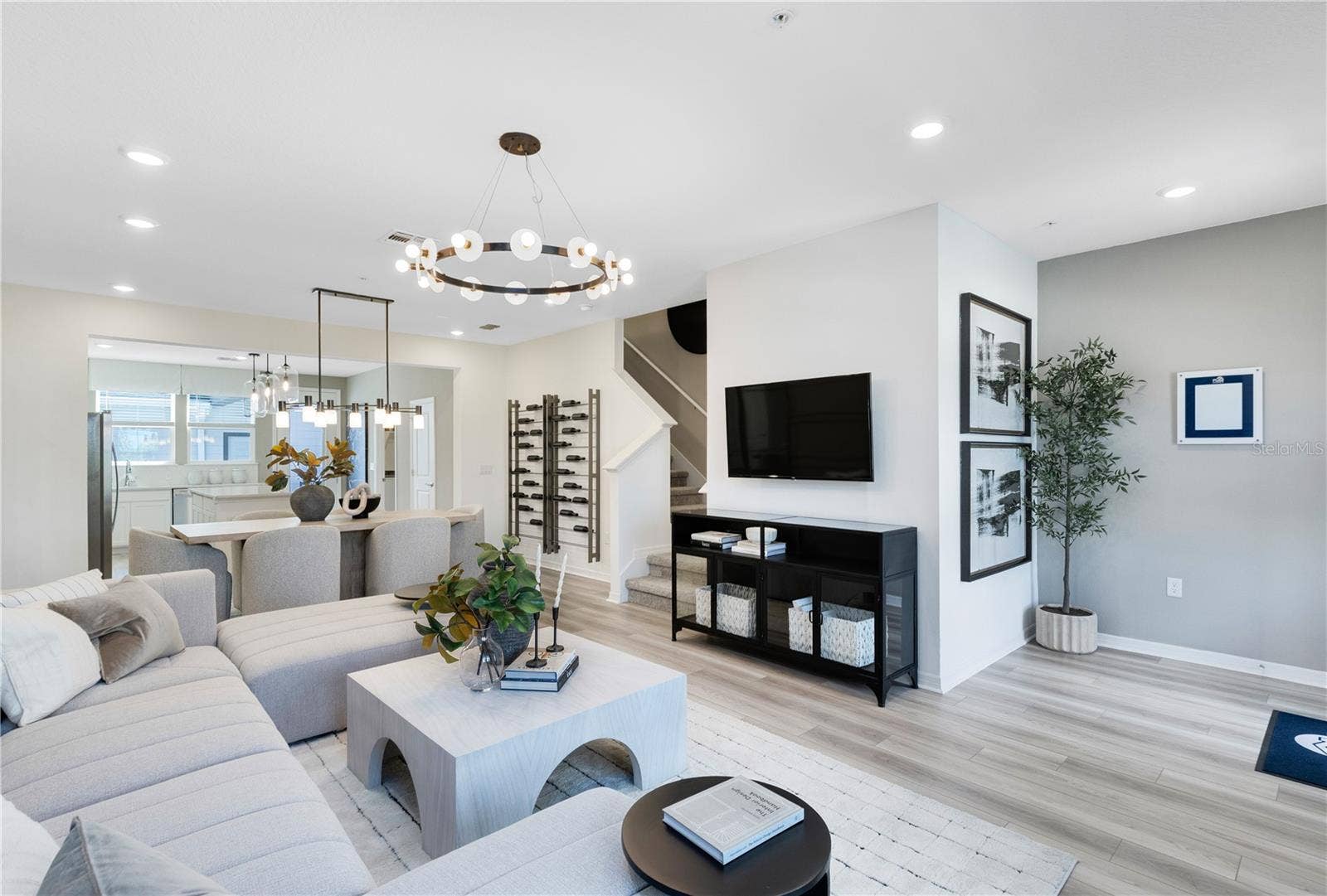 4580 ORCHARD VIEW ALLEY, Clermont, FL 34714 Model Home Design Only. Pictures and furnishings are for illustrative purposes only. Elevations, colors and options may vary. Furniture is for model home staging only.