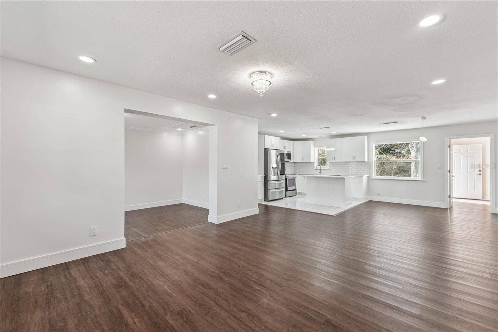 1070 N LIBBY COURT, Daytona Beach, FL 32117