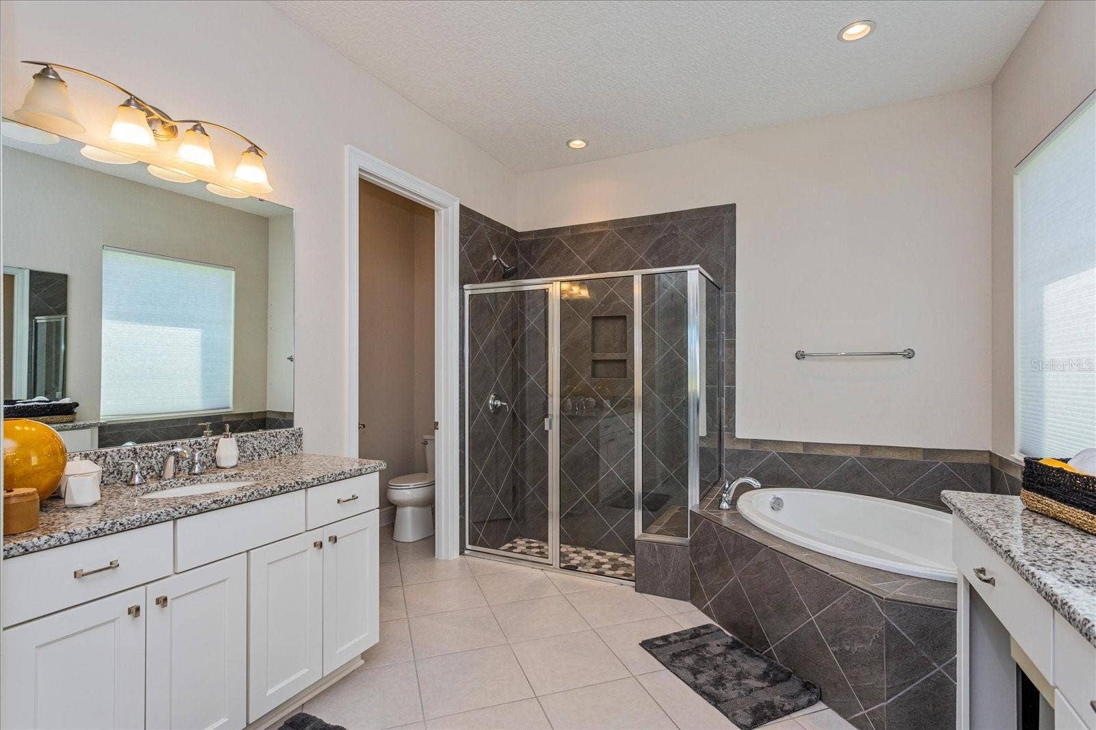 8222 TOPSAIL PLACE, Winter Garden, FL 34787 8222 TOPSAIL PLACE, Winter Garden, FL 34787