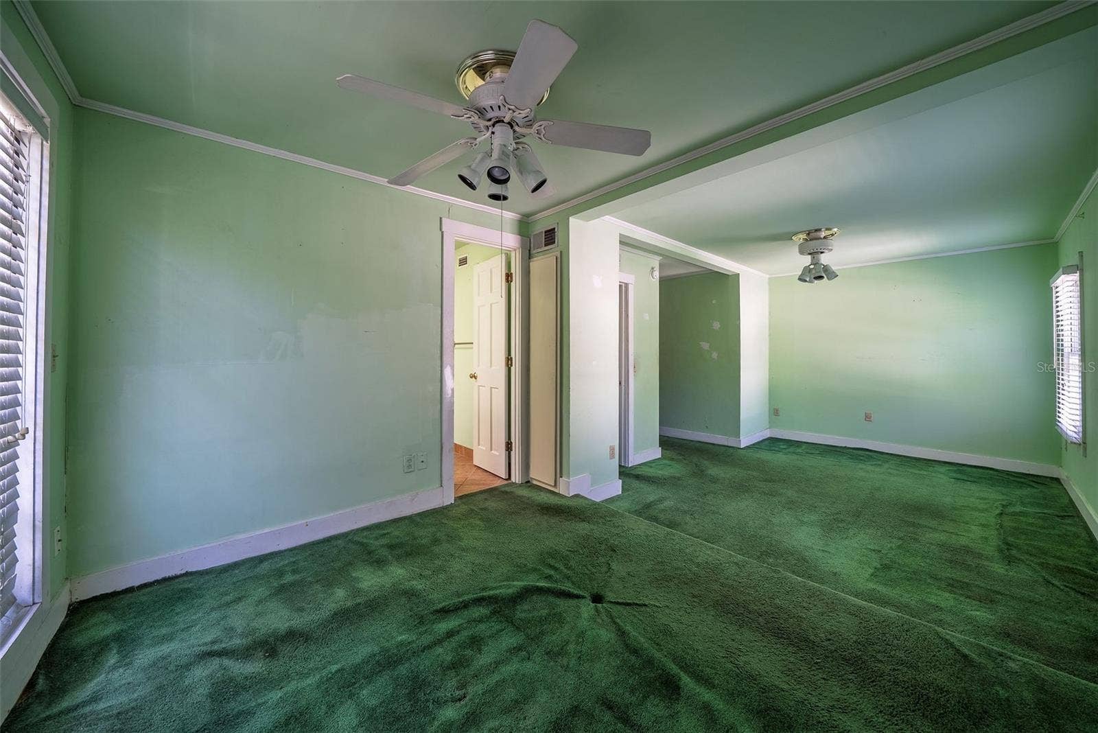 813 GREENWOOD STREET, Orlando, FL 32801 813 GREENWOOD STREET, Orlando, FL 32801