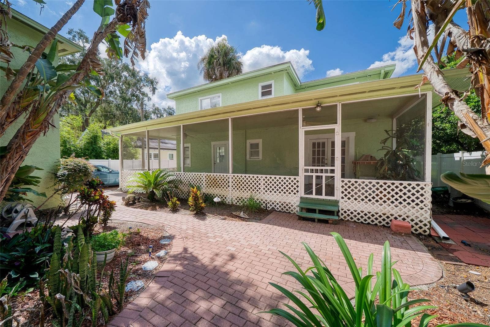 813 GREENWOOD STREET, Orlando, FL 32801 813 GREENWOOD STREET, Orlando, FL 32801