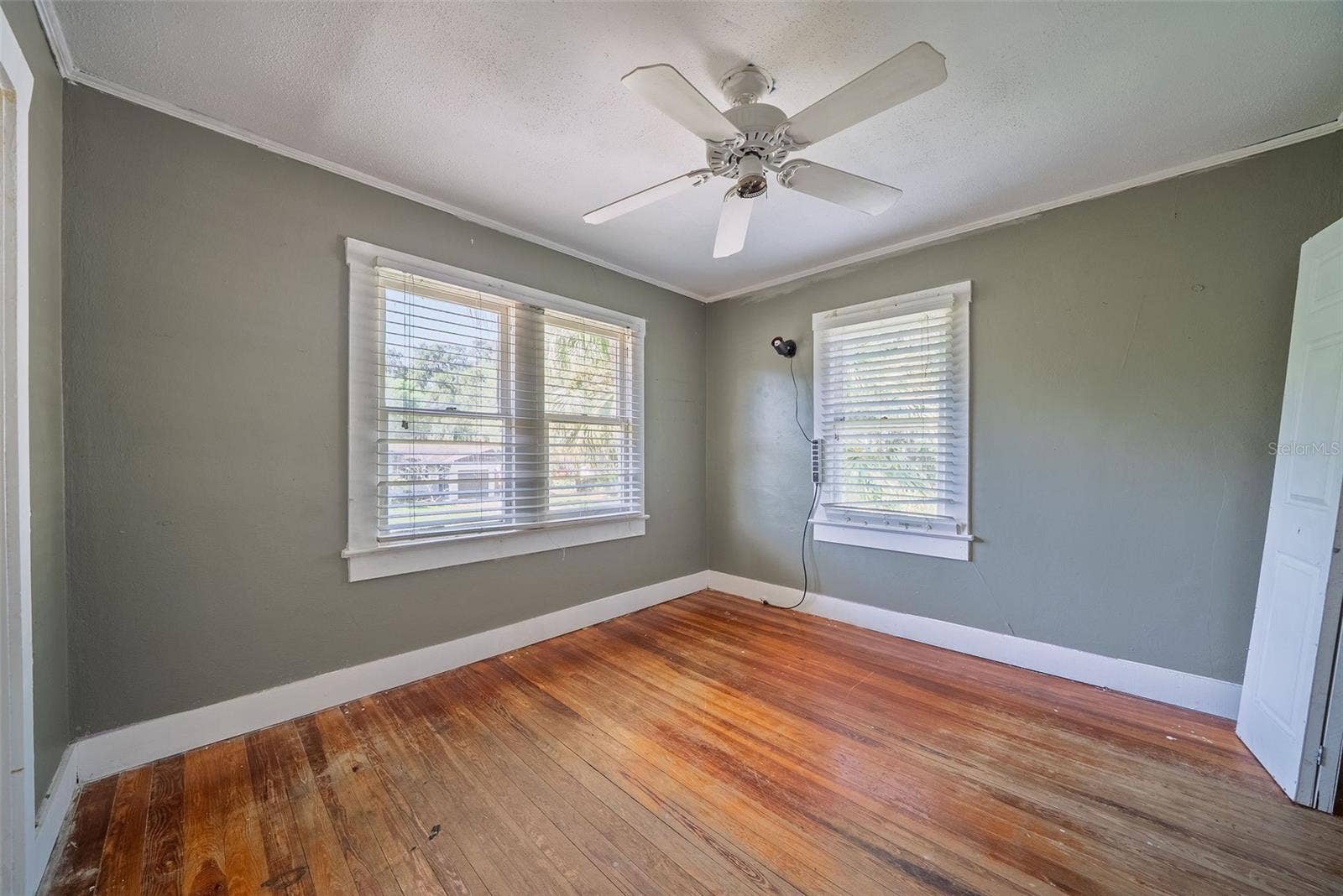 813 GREENWOOD STREET, Orlando, FL 32801 813 GREENWOOD STREET, Orlando, FL 32801