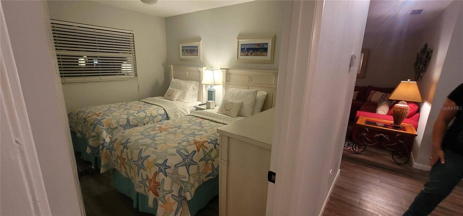 1903 SIMONTON AVENUE, Orlando, FL 32806 1903 SIMONTON AVENUE, Orlando, FL 32806