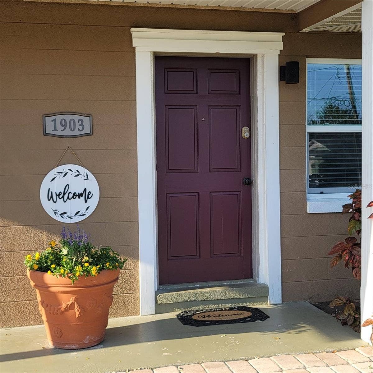 1903 SIMONTON AVENUE, Orlando, FL 32806 1903 SIMONTON AVENUE, Orlando, FL 32806
