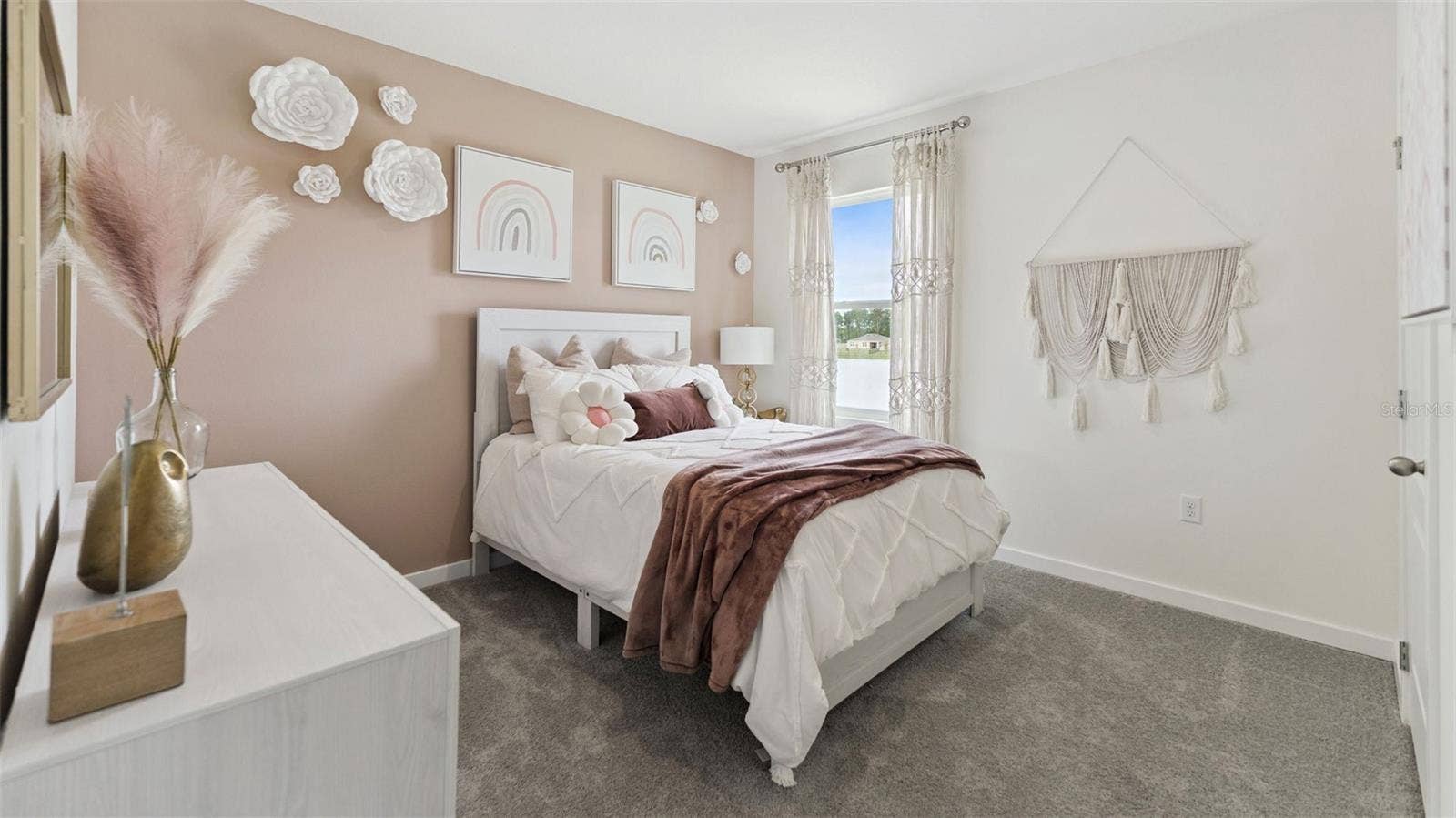964 CHAMPION RIDGE DRIVE, Daytona Beach, FL 32124 964 CHAMPION RIDGE DRIVE, Daytona Beach, FL 32124