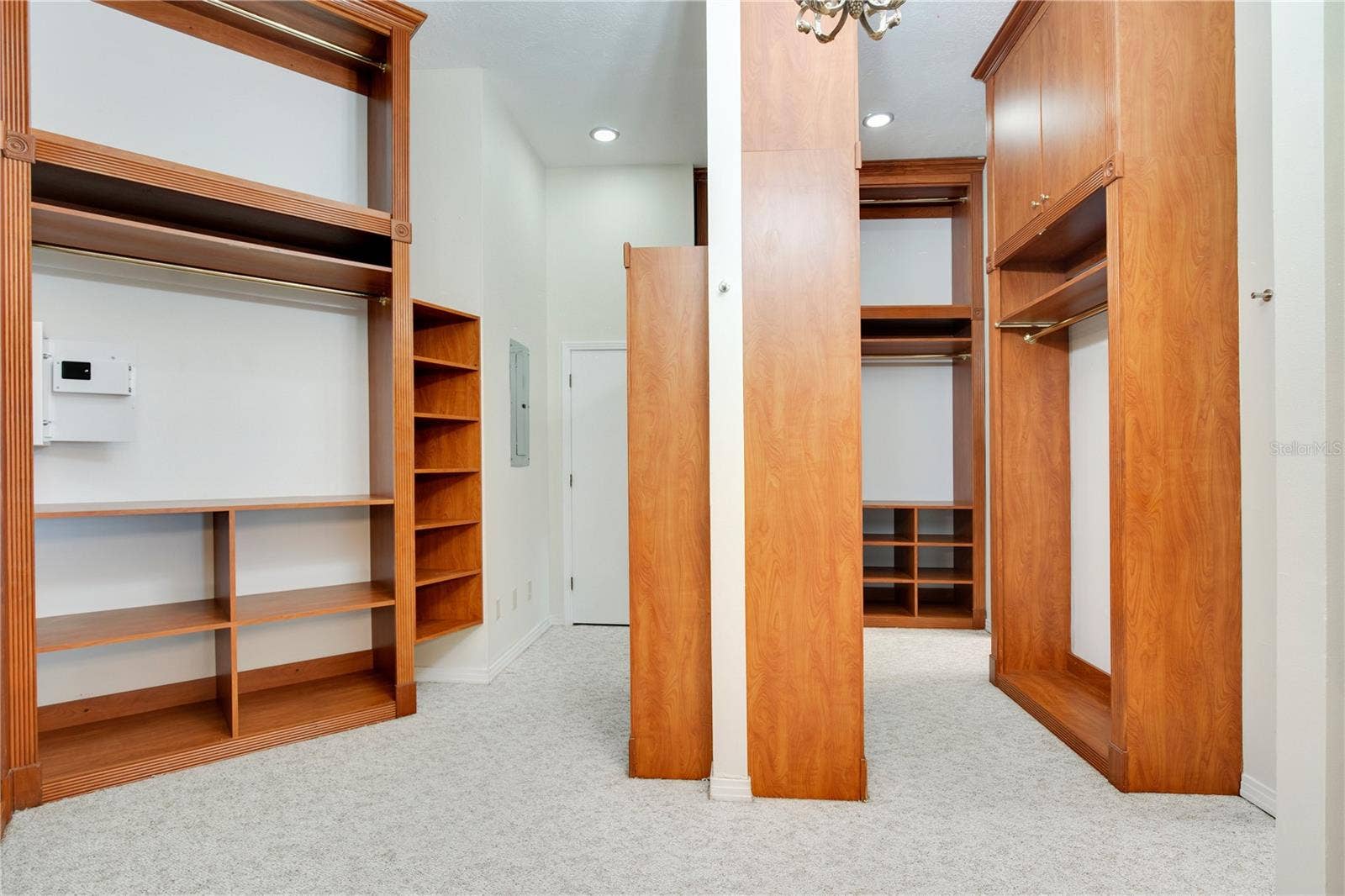 5524 WORSHAM COURT, Windermere, FL 34786 5524 WORSHAM COURT, Windermere, FL 34786