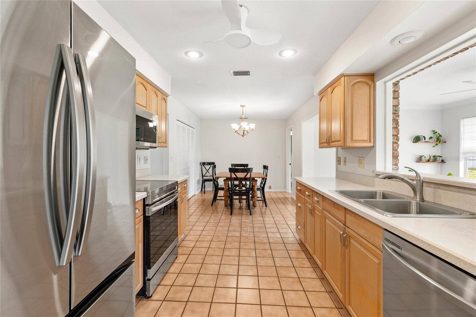 109 CARDINAL LANE, Eustis, FL 32726 109 CARDINAL LANE, Eustis, FL 32726