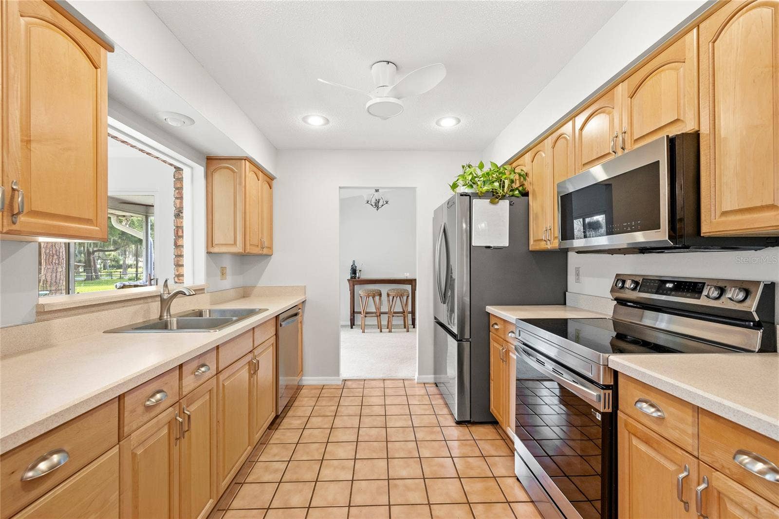 109 CARDINAL LANE, Eustis, FL 32726 109 CARDINAL LANE, Eustis, FL 32726