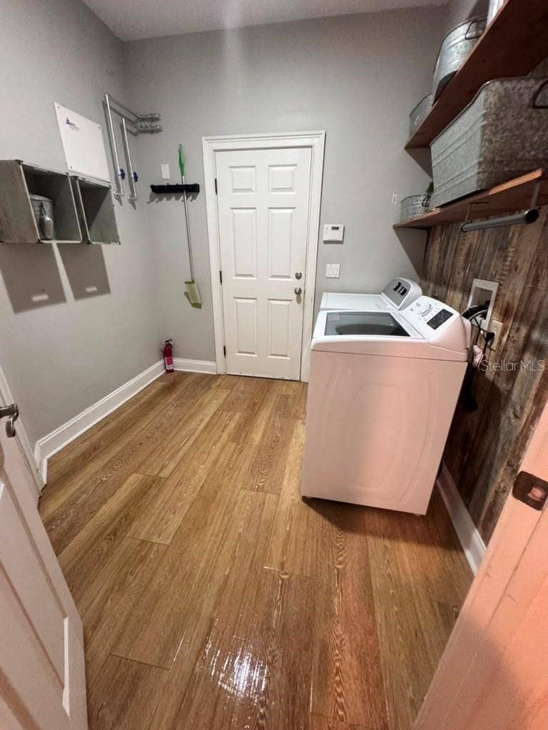 6956 BRESCIA WAY, Orlando, FL 32819 6956 BRESCIA WAY, Orlando, FL 32819