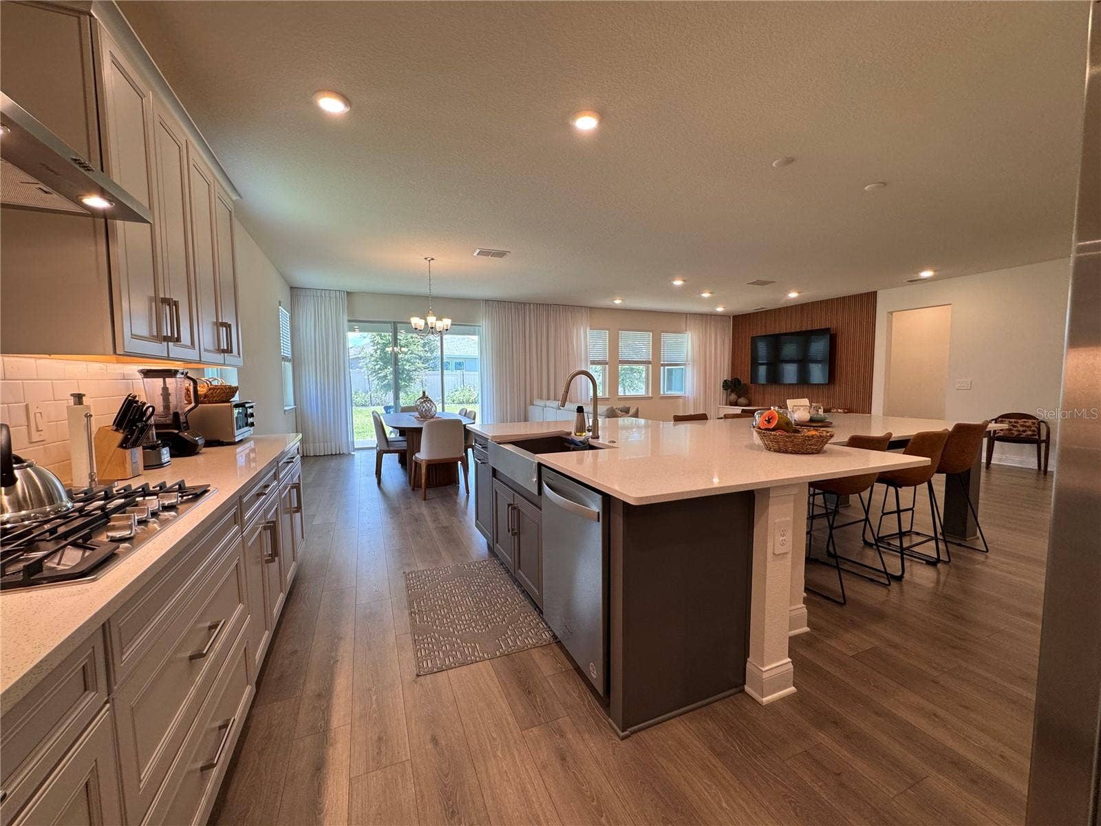 715 BLUE CITRUS LANE, Minneola, FL 34715 715 BLUE CITRUS LANE, Minneola, FL 34715