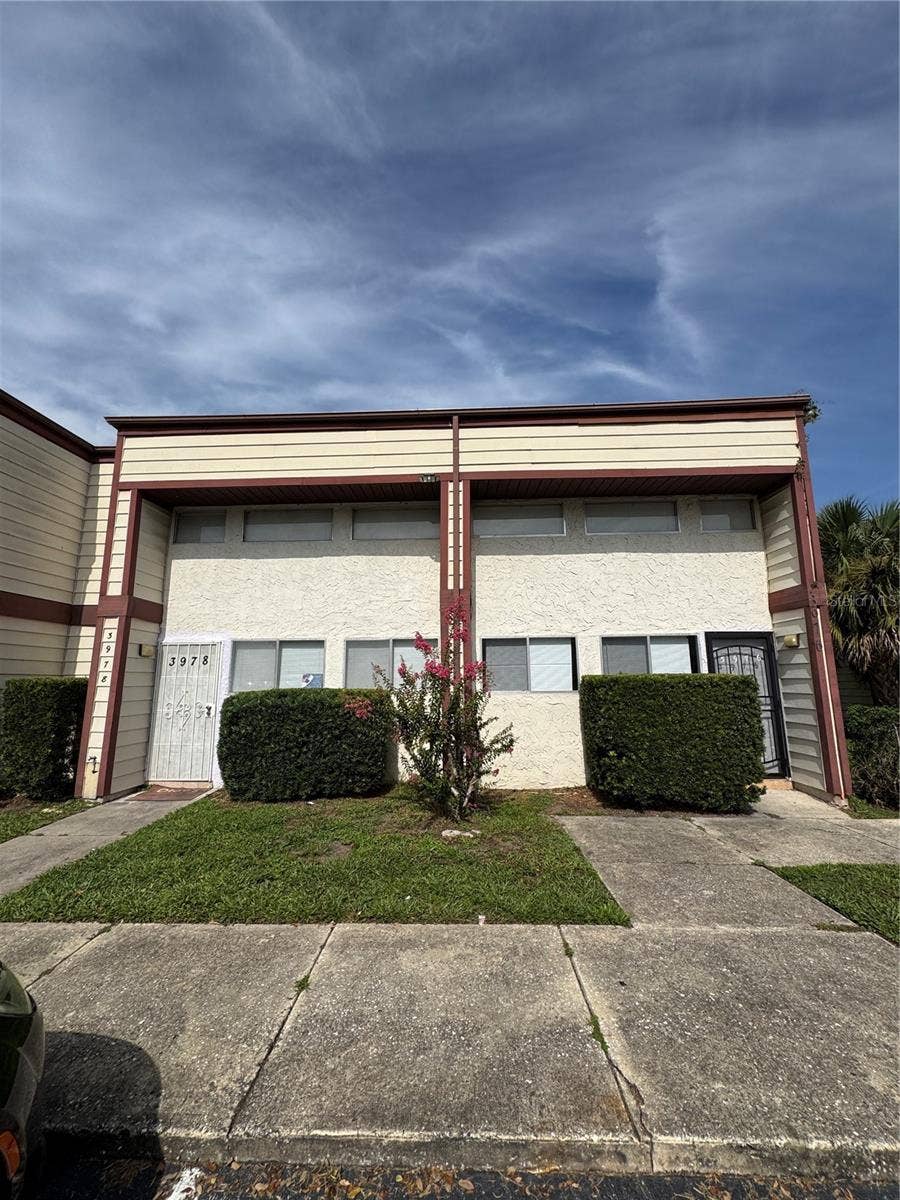 3976 CRAYRICH CIRCLE, #C1, Orlando, FL 32839 Front of condo
